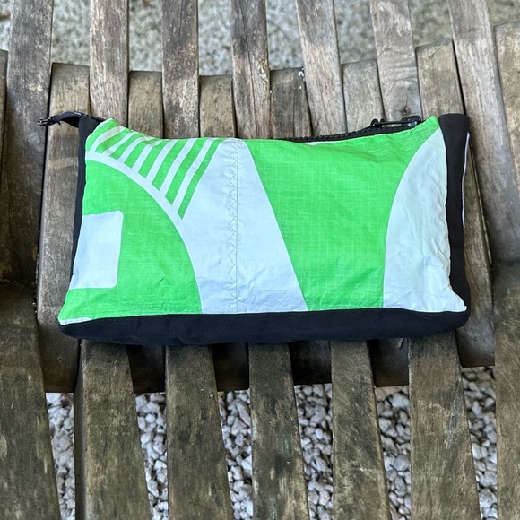 Soflo Riders Pouch made with repurposed kite - Picture 2 of 5